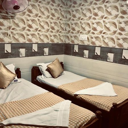 Rehoboth Home Stay Kanyakumari Exteriör bild