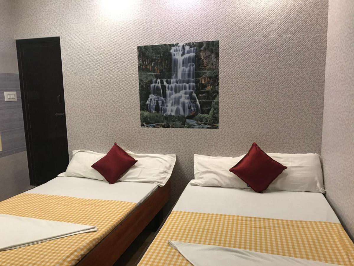 Rehoboth Home Stay Kanyakumari Exteriör bild