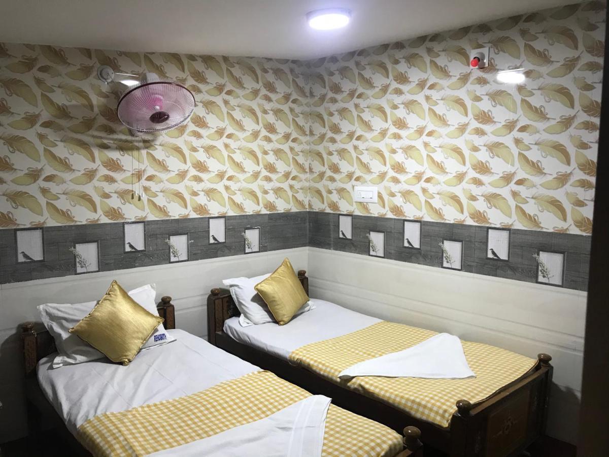 Rehoboth Home Stay Kanyakumari Exteriör bild