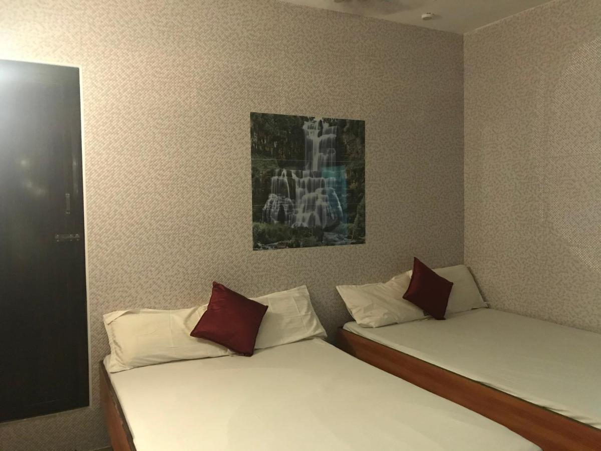 Rehoboth Home Stay Kanyakumari Exteriör bild