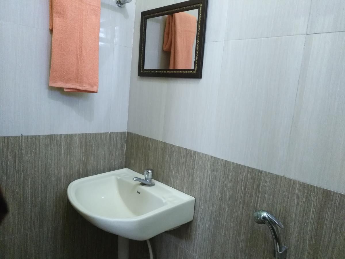 Rehoboth Home Stay Kanyakumari Exteriör bild